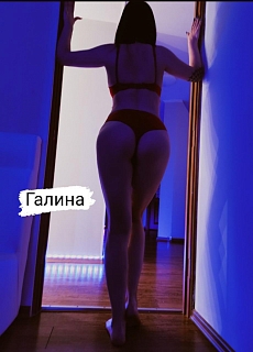 Девушка массажистка Галина, салон LikeTime