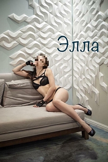 Девушка массажистка Элла, салон LikeTime